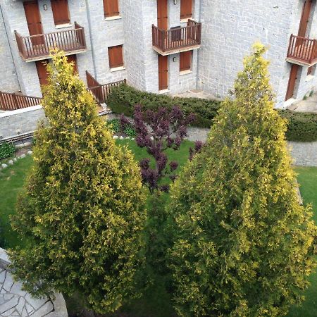 Apartamento Pico De Alba Benasque Luaran gambar